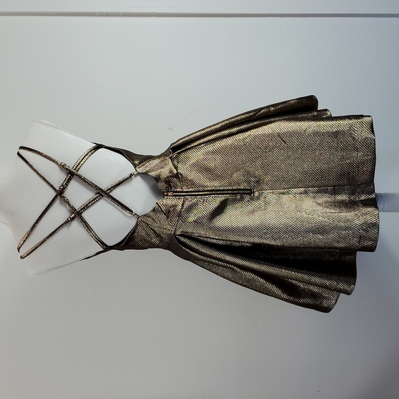 Fashion Nova metallic dress - Picture 2 of 9